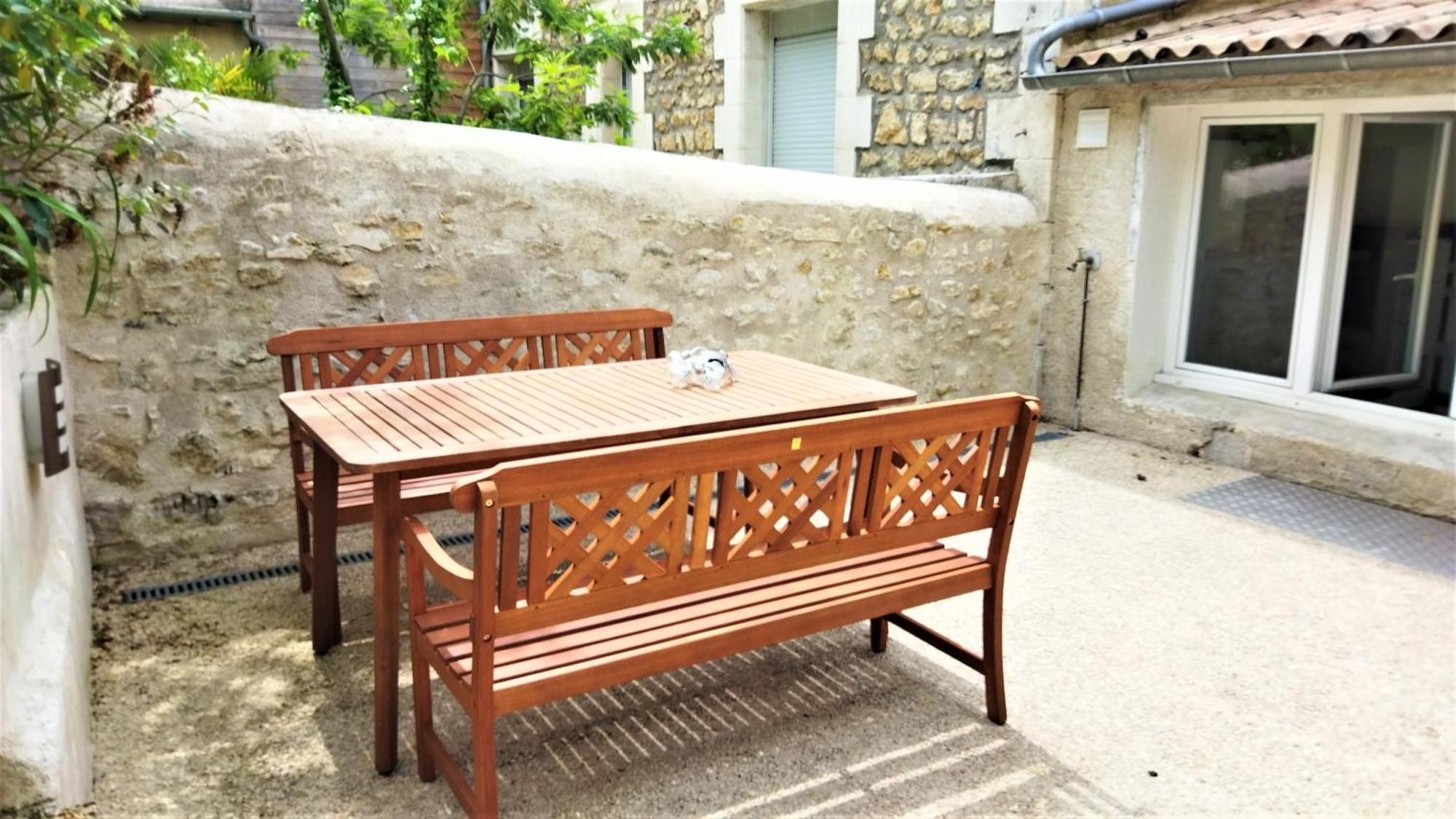 Appartements Les Remparts D'Alienor Poitiers Ngoại thất bức ảnh